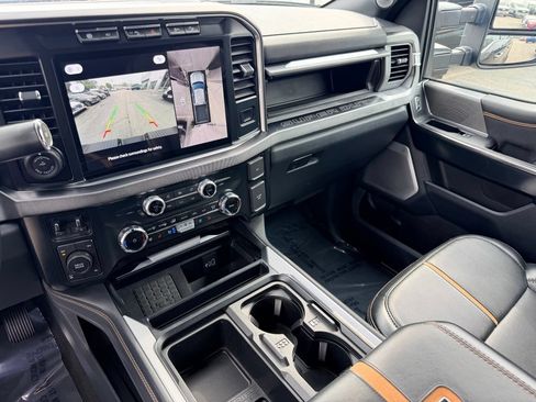 Used 2024 Ford F250 Platinum AWD/4WD image 19