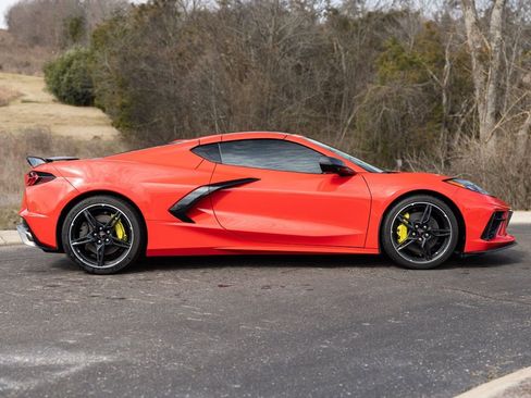 Used 2020 Chevrolet Corvette Stingray Premium Cpe w/ 3LT Preferred Equipment Group image 10