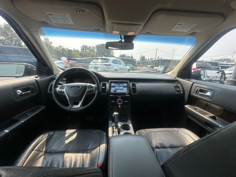 Used 2019 Ford Flex Limited AWD/4WD image 28
