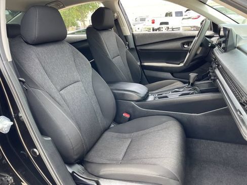 Used 2023 Honda Accord LX image 25