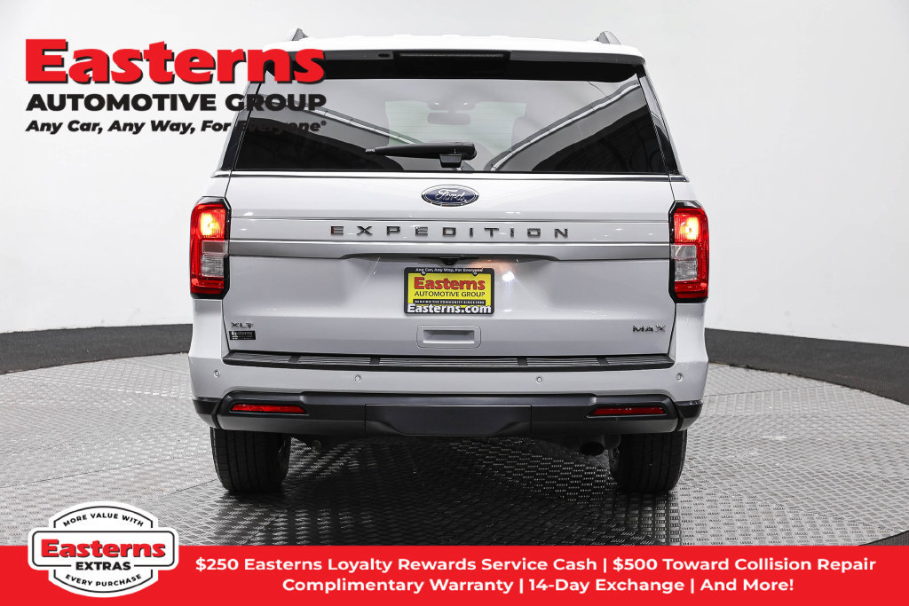 Used 2024 Ford Expedition Max XLT RWD image 7