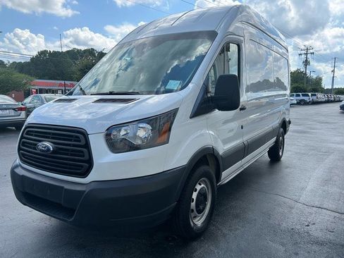 Used 2019 Ford Transit 250 148 High Roof image 4