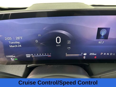 Used 2025 Buick Enclave Preferred image 14