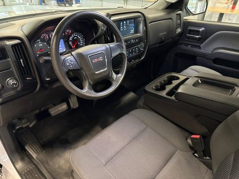 Used 2018 GMC Sierra 1500 2WD Regular Cab image 18