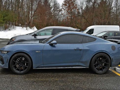 Used 2024 Ford Mustang GT Premium w/ GT Performance Package image 5