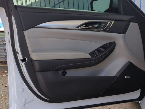 Used 2018 Cadillac CTS Luxury RWD image 25