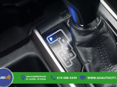Used 2022 Toyota Tacoma SR5 RWD image 22