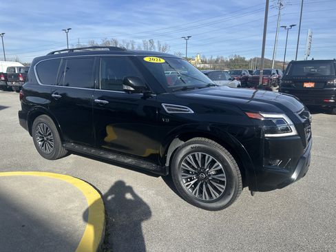 Used 2021 Nissan Armada SL w/ Midnight Edition Package image 5