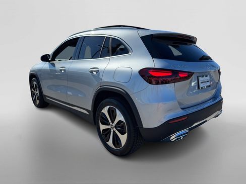 New 2026 Mercedes-Benz GLA 250 image 3