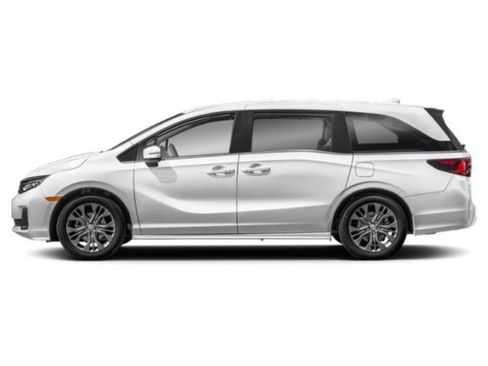 Used 2026 Honda Odyssey Touring image 6