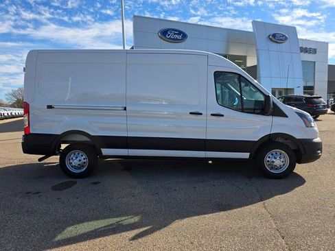 New 2026 Ford Transit 350 148 Medium Roof image 22