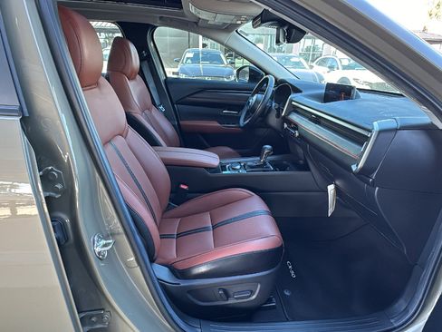 Certified 2025 MAZDA CX-50 Meridian Edition w/ Apex Package image 23