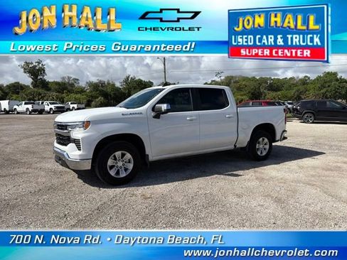 Used 2023 Chevrolet Silverado 1500 LT w/ Safety Package image 3