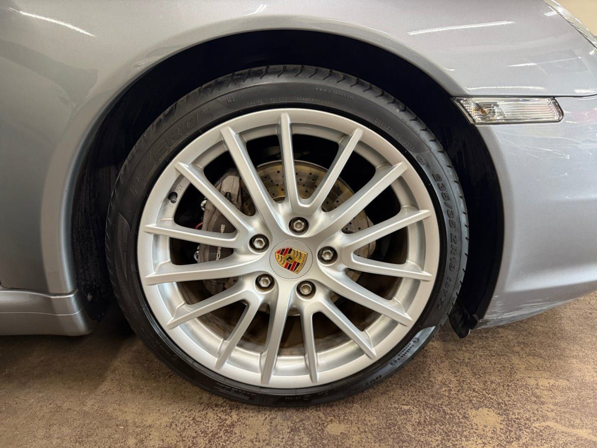 Used 2006 Porsche 911 Carrera RWD image 23