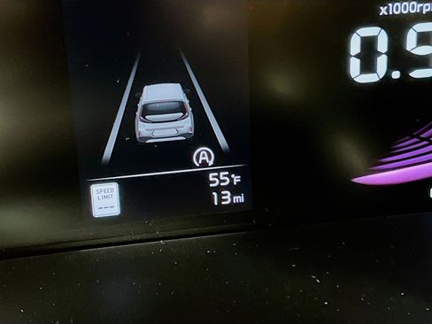 New 2025 Kia Soul LX image 16