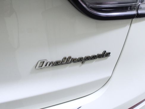 Used 2021 Maserati Quattroporte S image 8