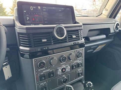 New 2025 INEOS Grenadier Fieldmaster Edition image 13