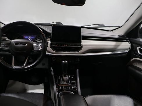 Certified 2022 Jeep Compass Limited w/ Sun and Sound Group image 17