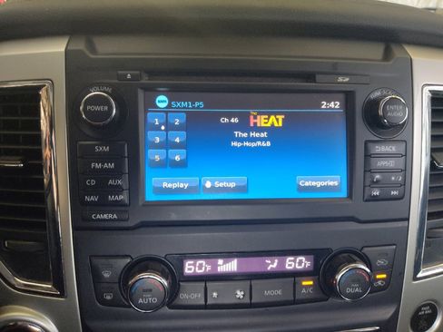 Used 2017 Nissan Titan SV RWD image 25