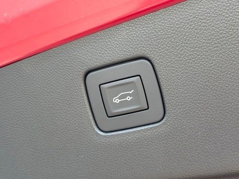 New 2026 Buick Envista Sport Touring FWD image 11