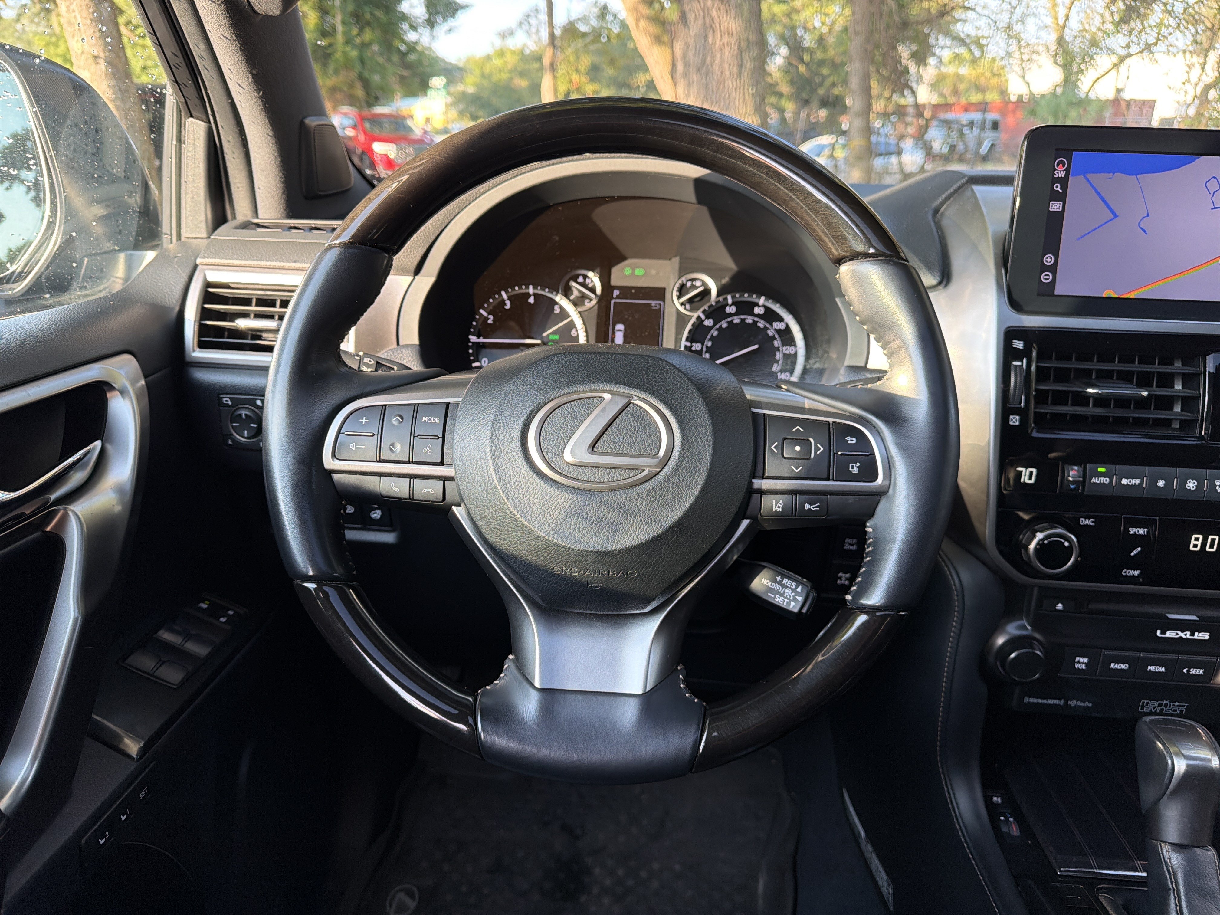 Certified 2023 Lexus GX 460 Luxury w/ Sport Design Package AWD/4WD image 34