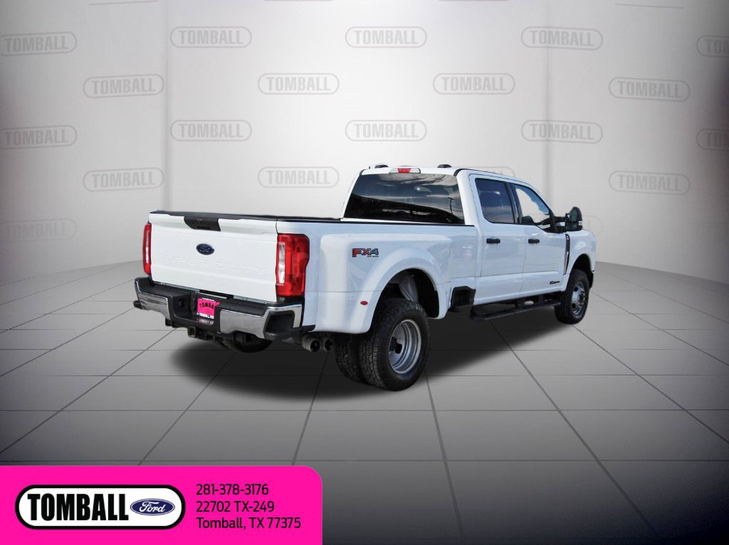 Certified 2025 Ford F350 XLT w/ FX4 Off-Road Package AWD/4WD image 8