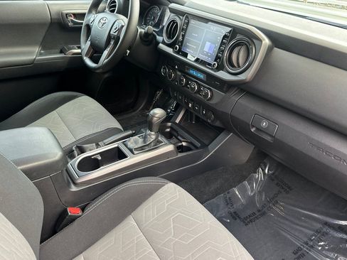 Certified 2021 Toyota Tacoma TRD Sport w/ Technology Package image 18
