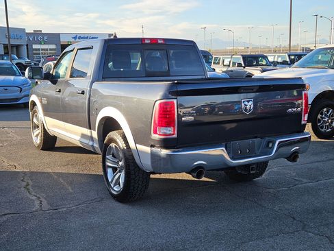 Used 2014 RAM 1500 Laramie w/ Convenience Group AWD/4WD image 21