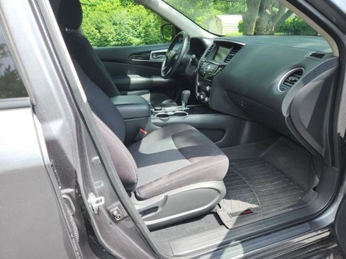 Used 2020 Nissan Pathfinder SV AWD/4WD image 9