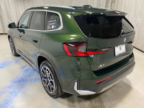 Certified 2025 BMW X1 xDrive28i w/ Technology Package image 6