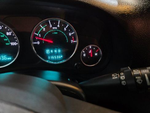 Used 2015 Jeep Wrangler Unlimited Sport w/ Quick Order Package 24S image 41