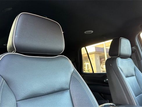 Used 2023 GMC Yukon SLT image 21