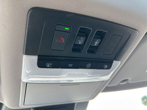 Certified 2023 Nissan Rogue SL FWD image 41