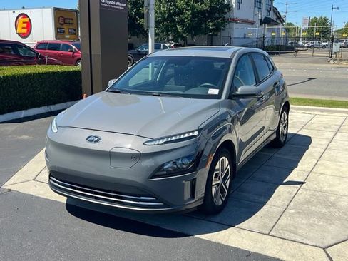 Certified 2023 Hyundai Kona SEL FWD image 3