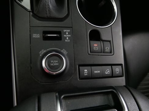 Used 2021 Toyota Highlander XSE image 29