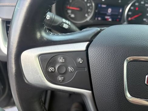 Used 2021 GMC Terrain SLE w/ Driver Convenience Package FWD image 21