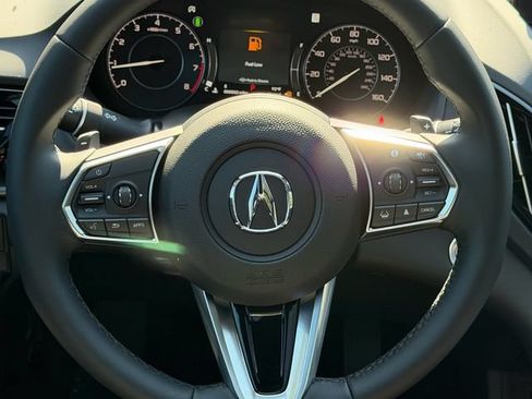 New 2026 Acura RDX SH-AWD image 9