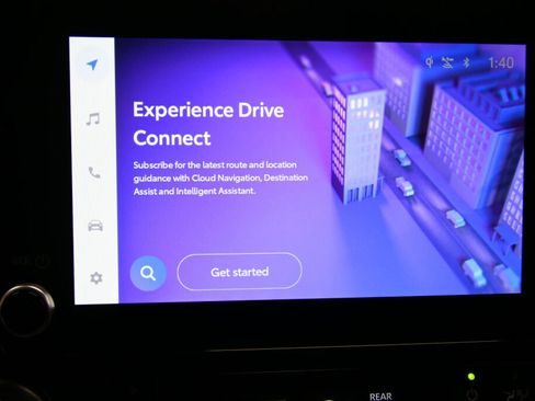 Used 2023 Toyota Highlander XLE image 14