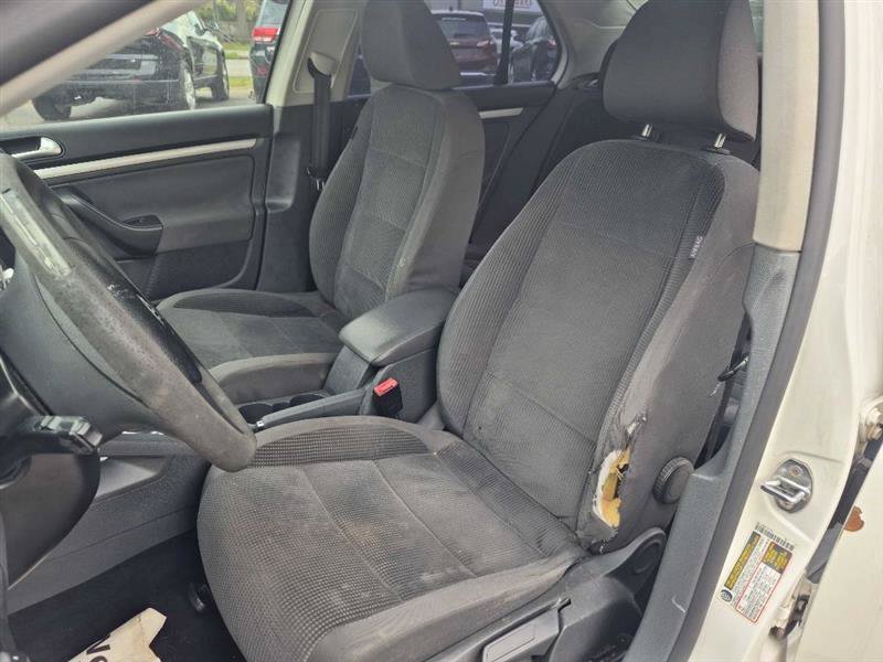 Used 2009 Volkswagen Jetta S FWD image 10
