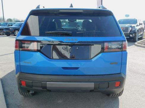 New 2026 Jeep Cherokee Overland image 7