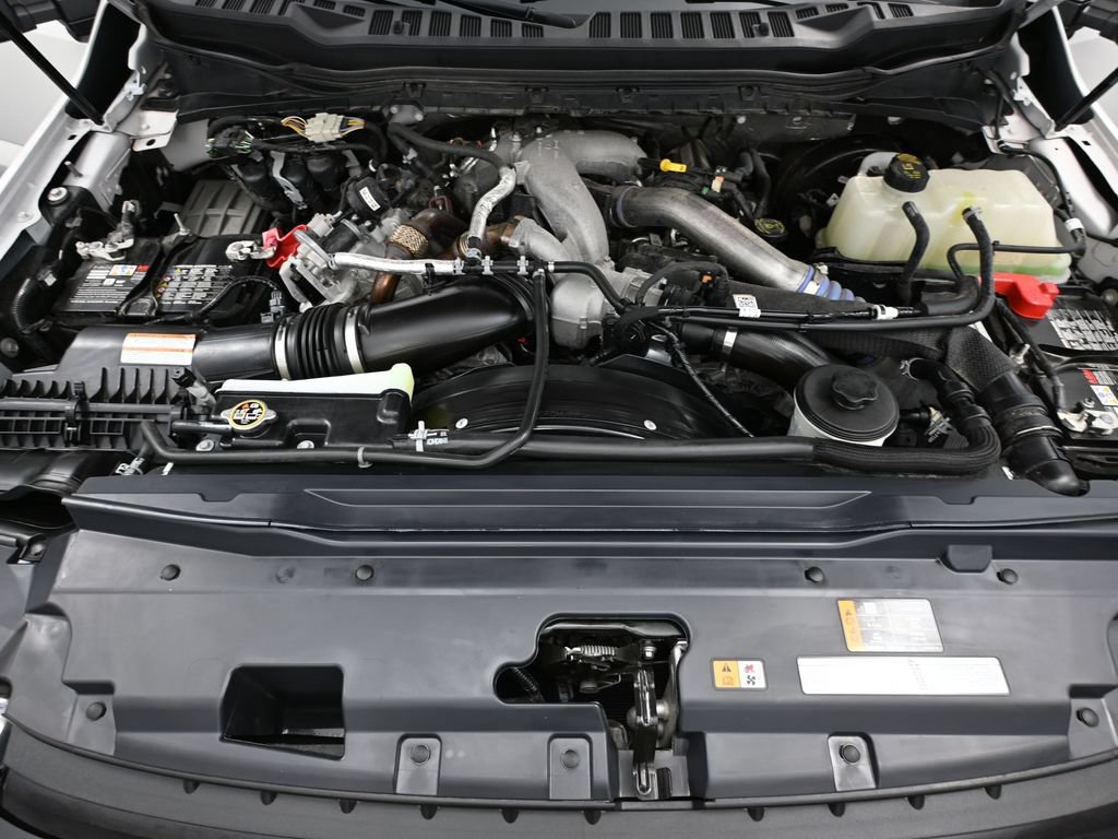 Used 2025 Ford F250 Platinum AWD/4WD image 45