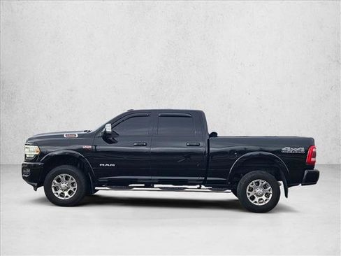 Used 2020 RAM 2500 Laramie image 9