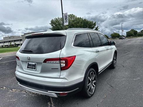 Used 2021 Honda Pilot Touring image 8