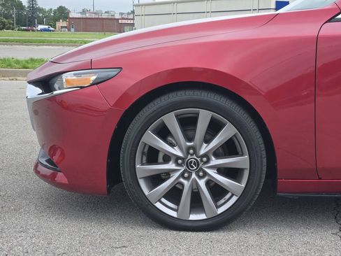 Used 2019 MAZDA MAZDA3 Sedan w/ Select Package FWD image 5