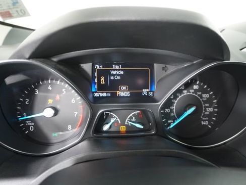 Used 2019 Ford Escape Titanium image 24