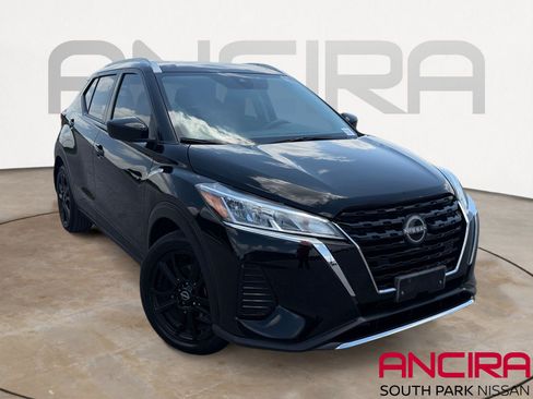 Used 2024 Nissan Kicks SV FWD image 1