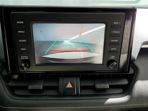 Certified 2019 Toyota RAV4 XLE w/ Convenience Package image 32