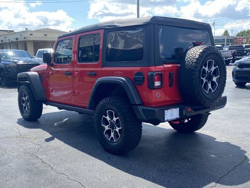 Used 2022 Jeep Wrangler Unlimited Rubicon w/ Cold Weather Group AWD/4WD image 6
