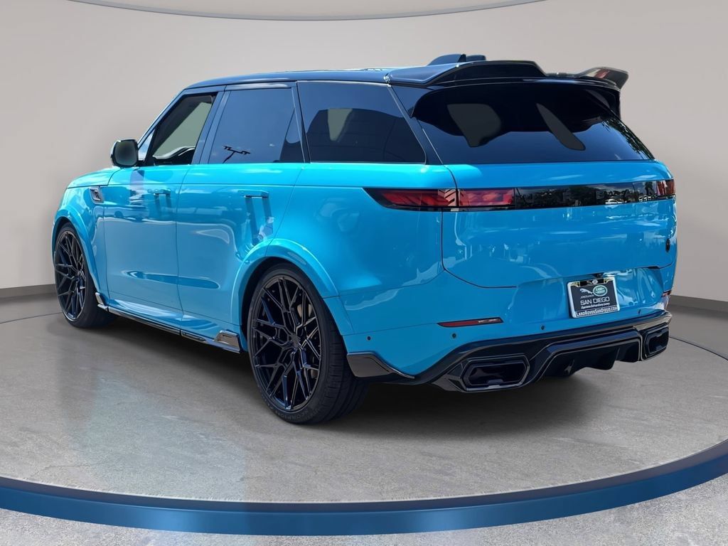 New 2025 Land Rover Range Rover Sport Dynamic SE AWD/4WD image 7