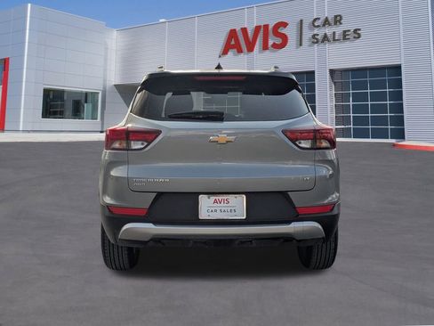 Used 2025 Chevrolet TrailBlazer LT image 5
